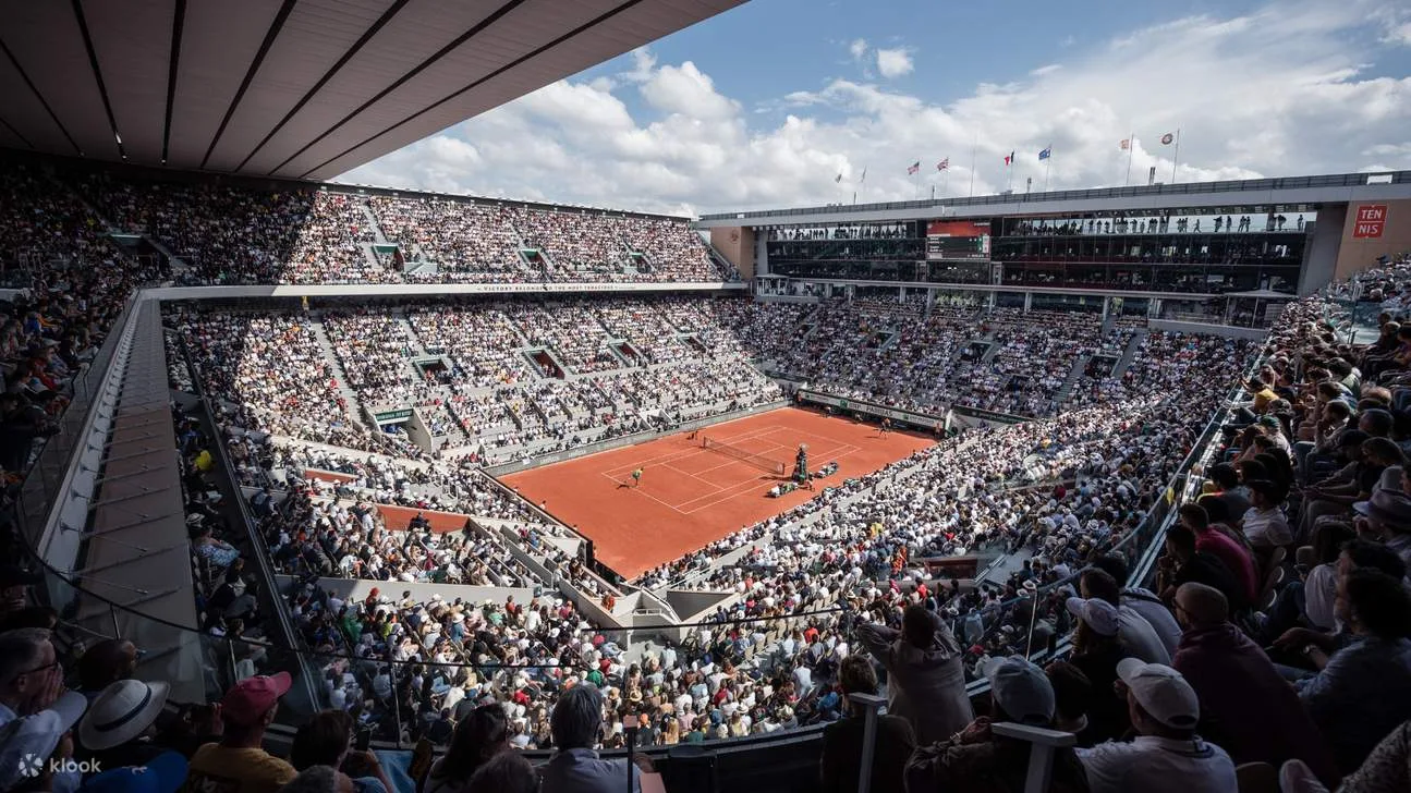 tim-hieu-ve-giai-quan-vot-phap-mo-rong-roland-garros-c